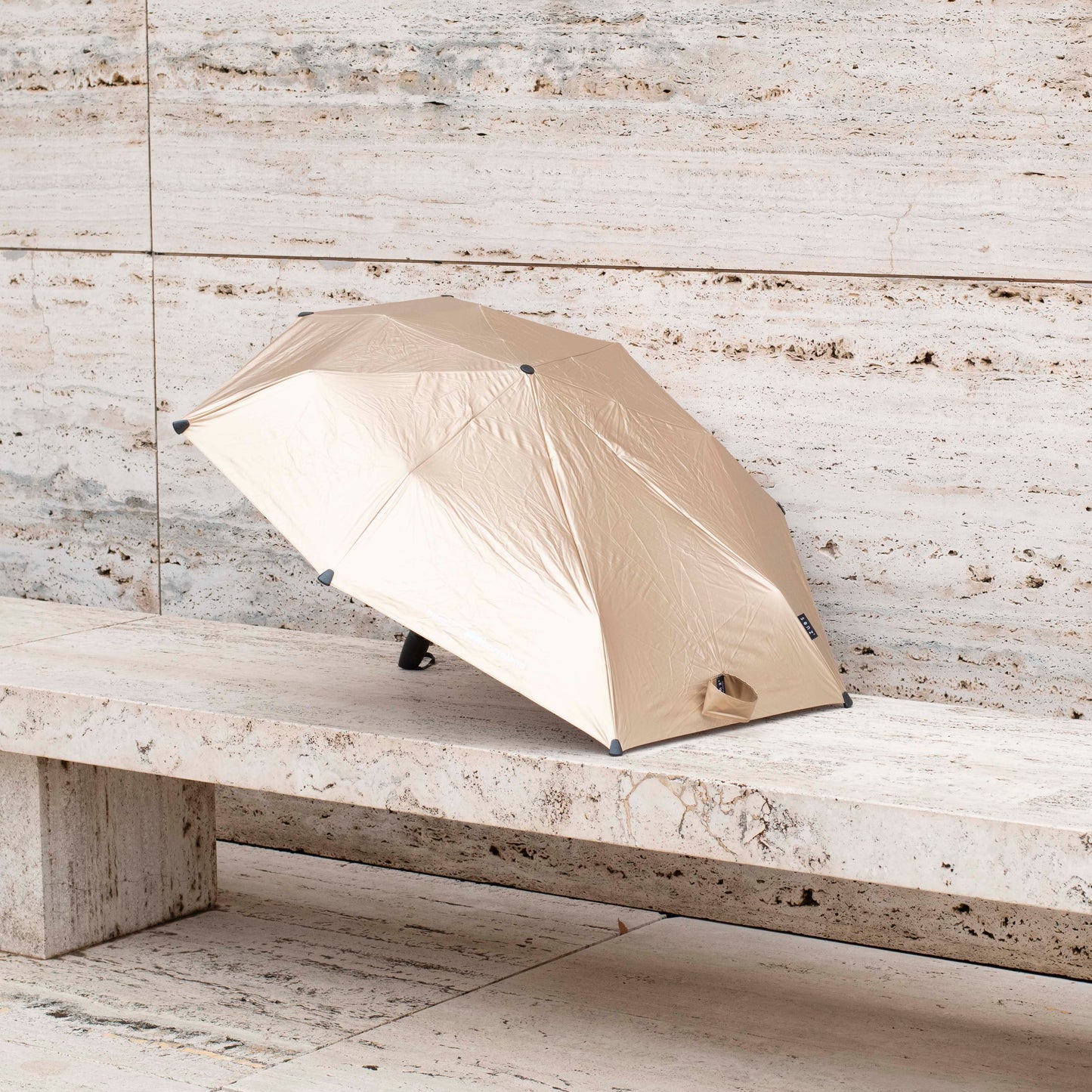 Senz® Mini Automatic | Mies Pavilion / Onyx