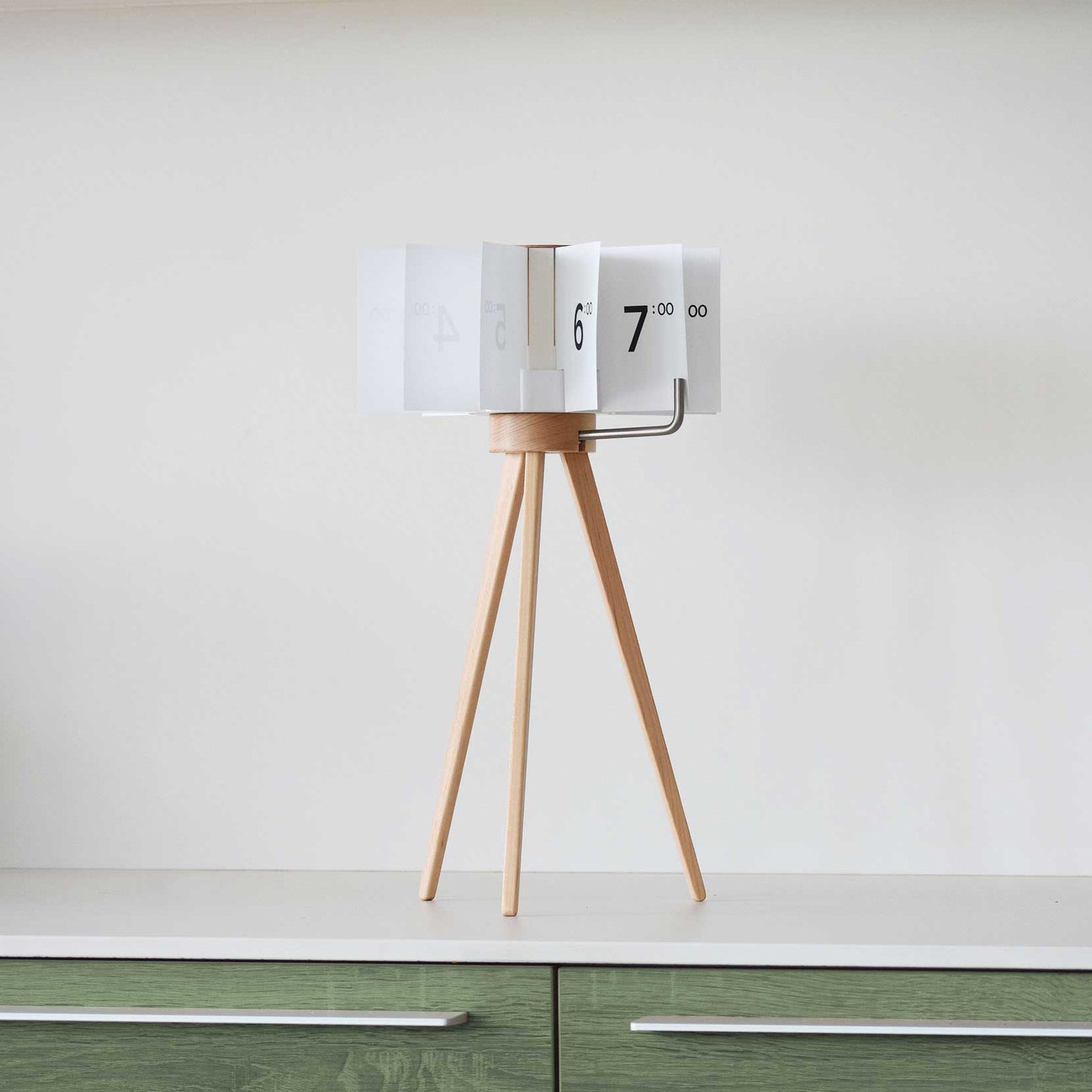 Besonder | NRH Clock Mini White Edition beamalevich architecture gift design gift art gift